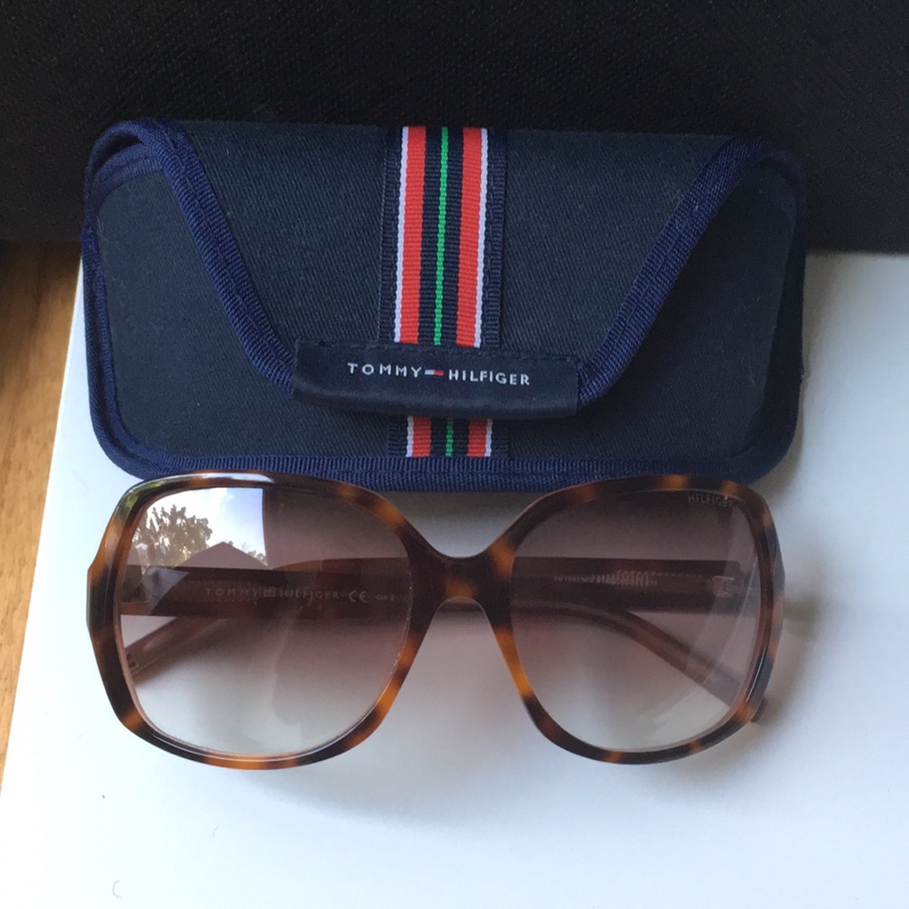 Tommy Hilfiger sunglasses